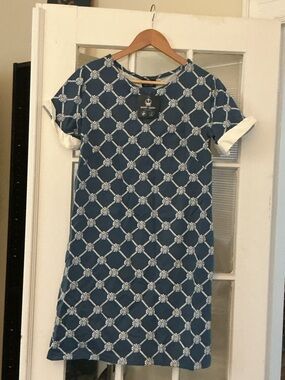 Navy Chain-Link Print Short Sleeve Shift Dress spf 50 Made in USA
